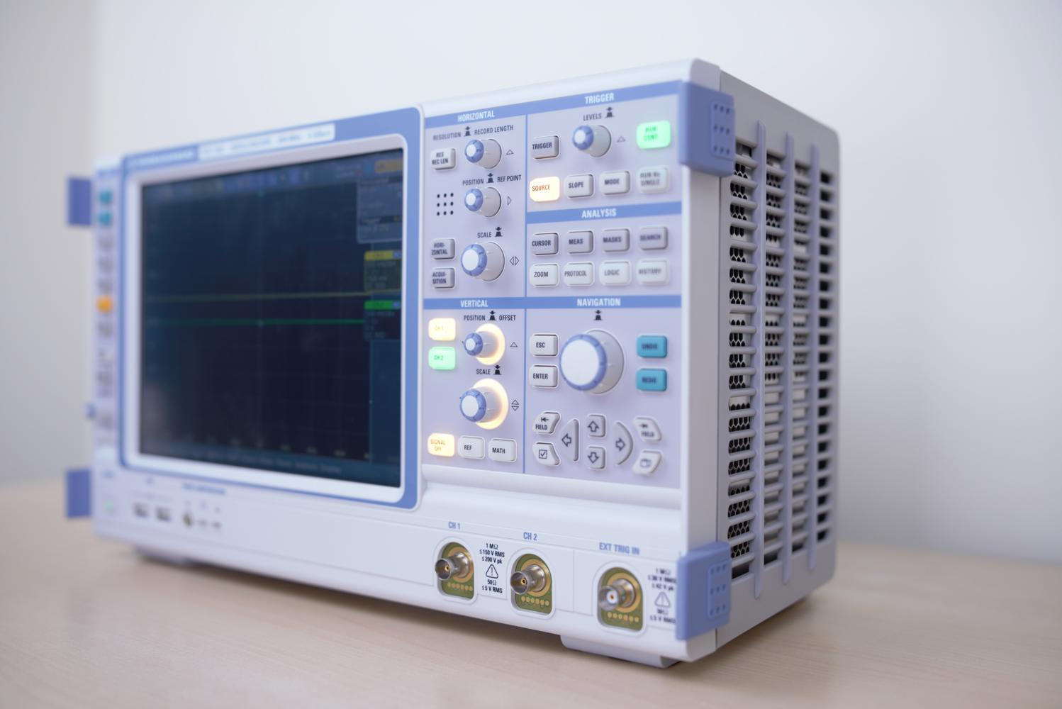 Осциллограф Rohde & Schwarz RTE1032